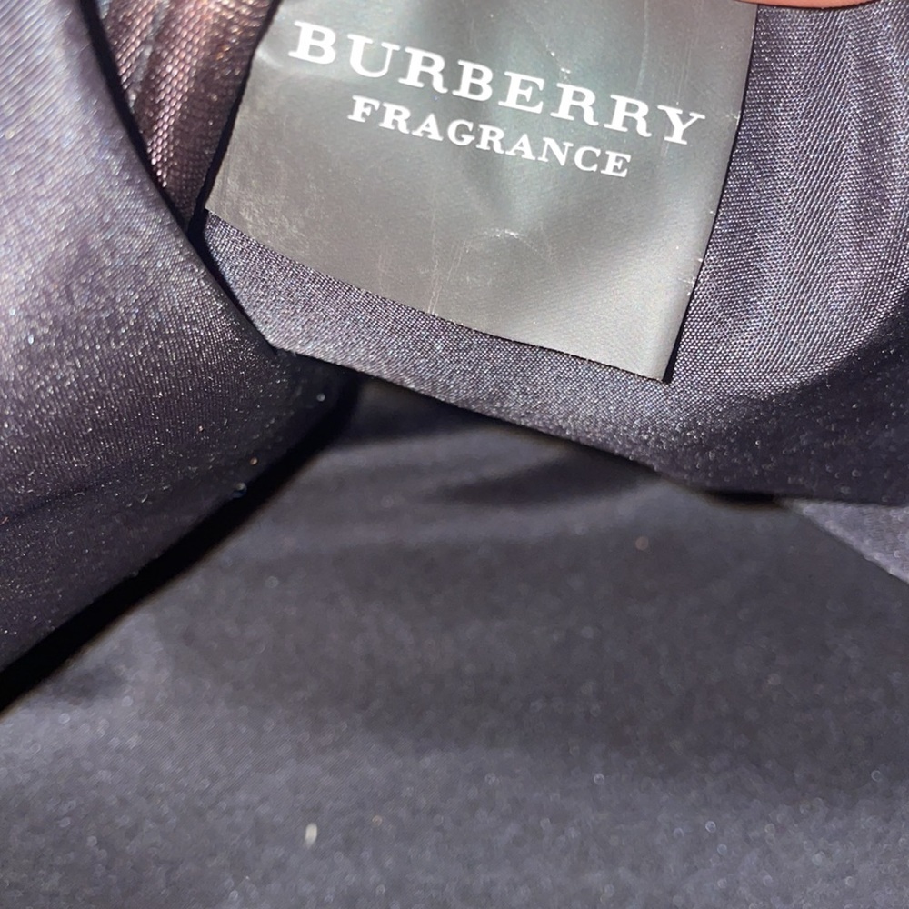 Burberry - Picture 5 of 12